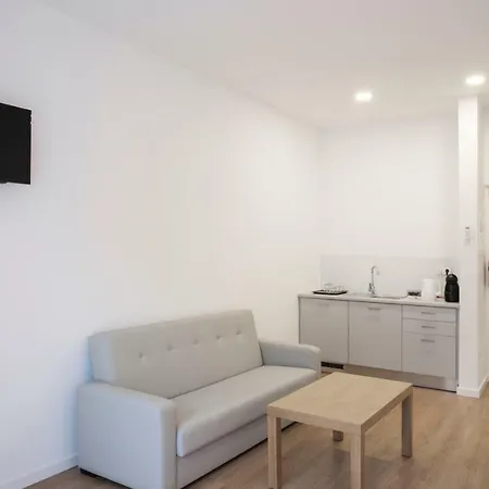 Bonjardim Apartment